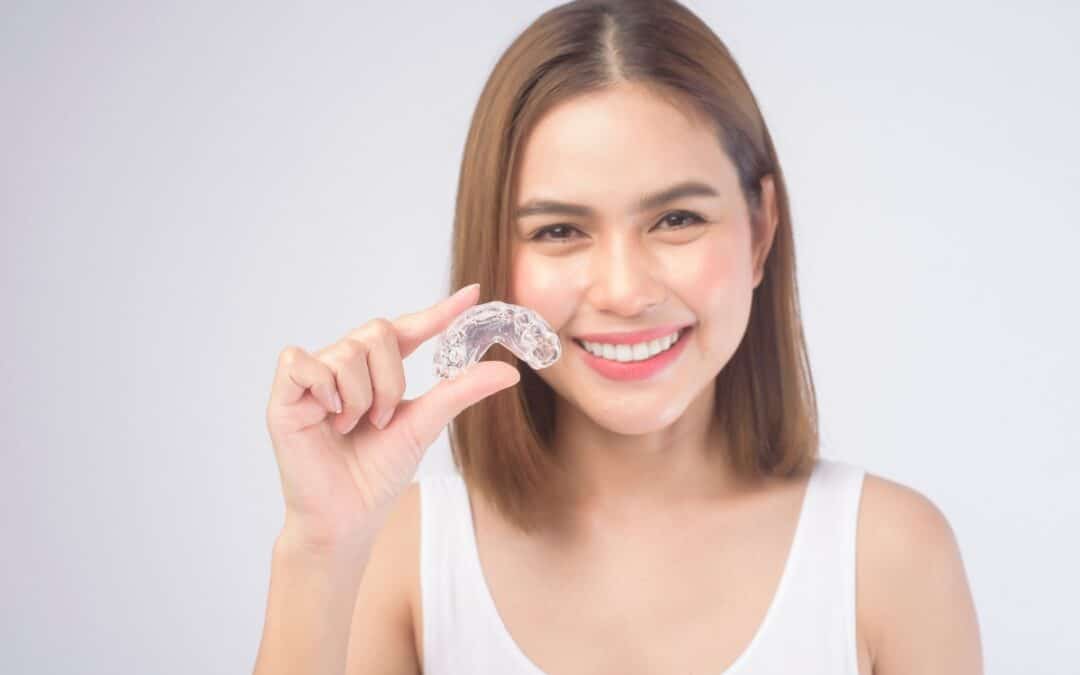 5 Reasons Invisalign in Stillwater Is Perfect for Adults and Teens